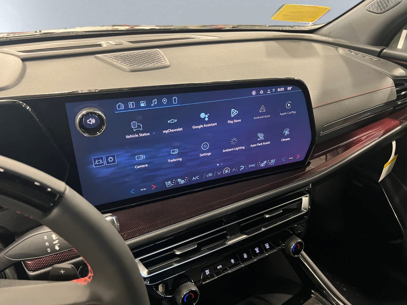 New 2026 Chevrolet Traverse RS AWD/4WD image 14