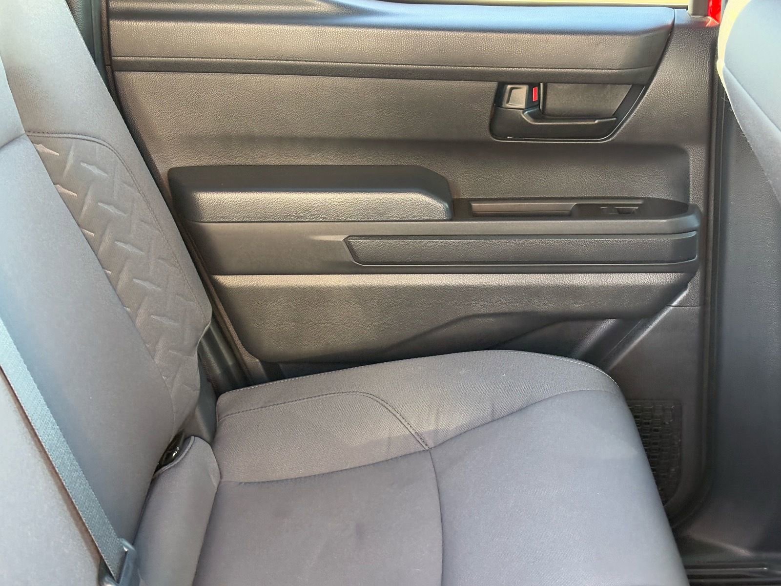 Certified 2025 Toyota Tacoma SR5 image 14