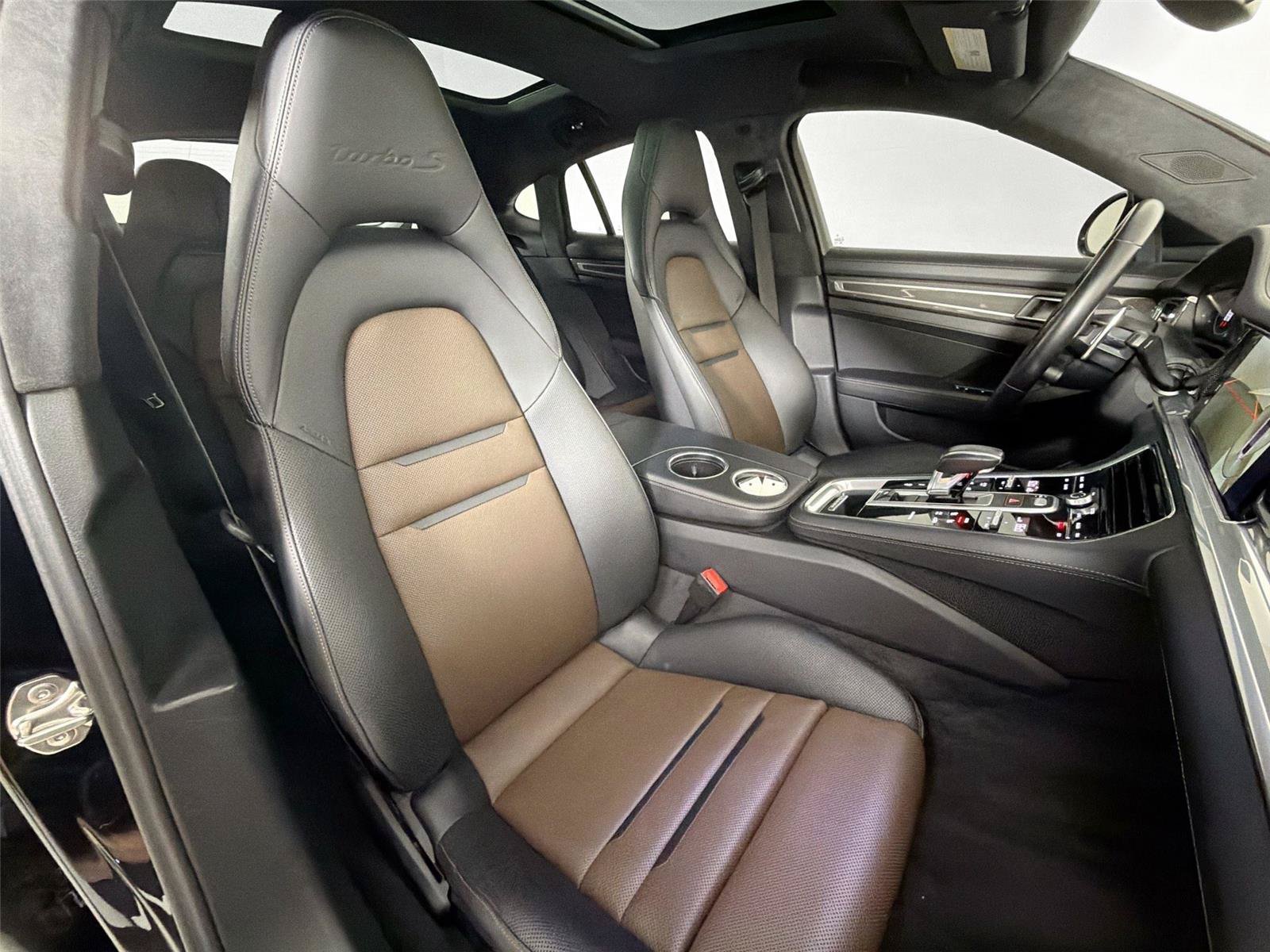 Certified 2023 Porsche Panamera Turbo S AWD/4WD image 28