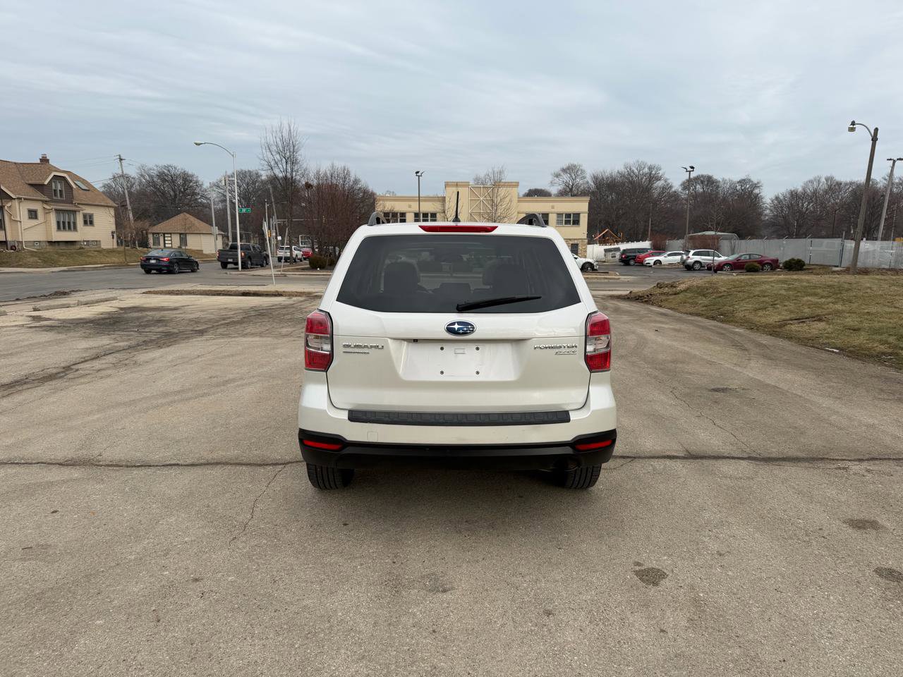 Used 2015 Subaru Forester 2.5i Premium w/ All-Weather Package image 6