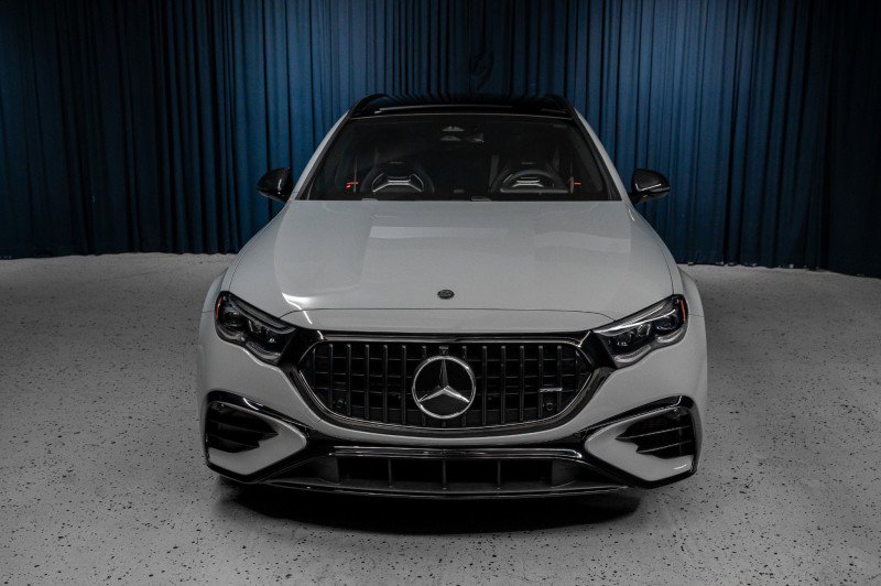 New 2026 Mercedes-Benz E 53 AMG 4MATIC Sedan image 2