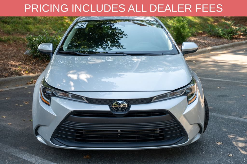Certified 2023 Toyota Corolla LE FWD image 2