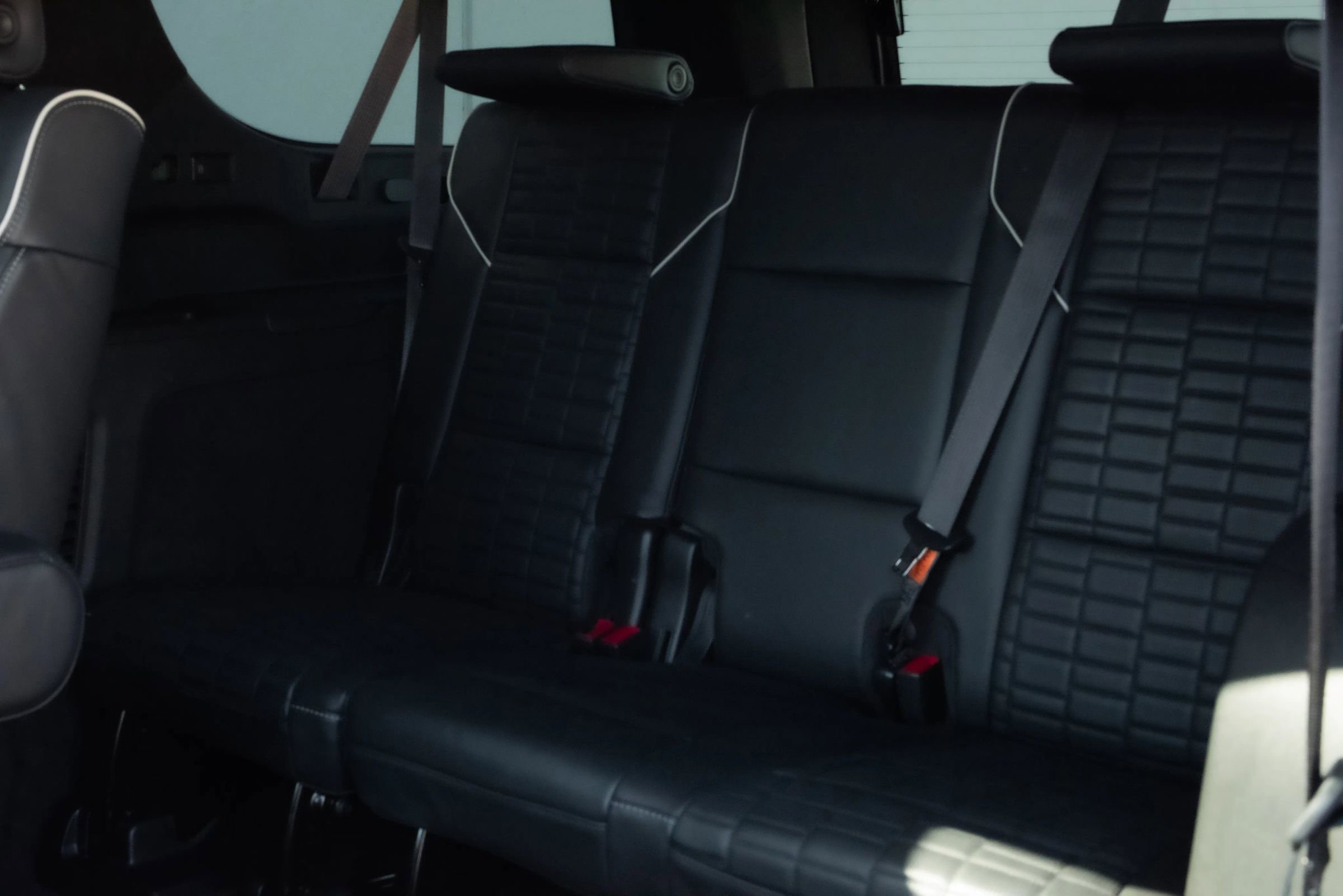 Used 2022 Cadillac Escalade ESV Sport Platinum image 24