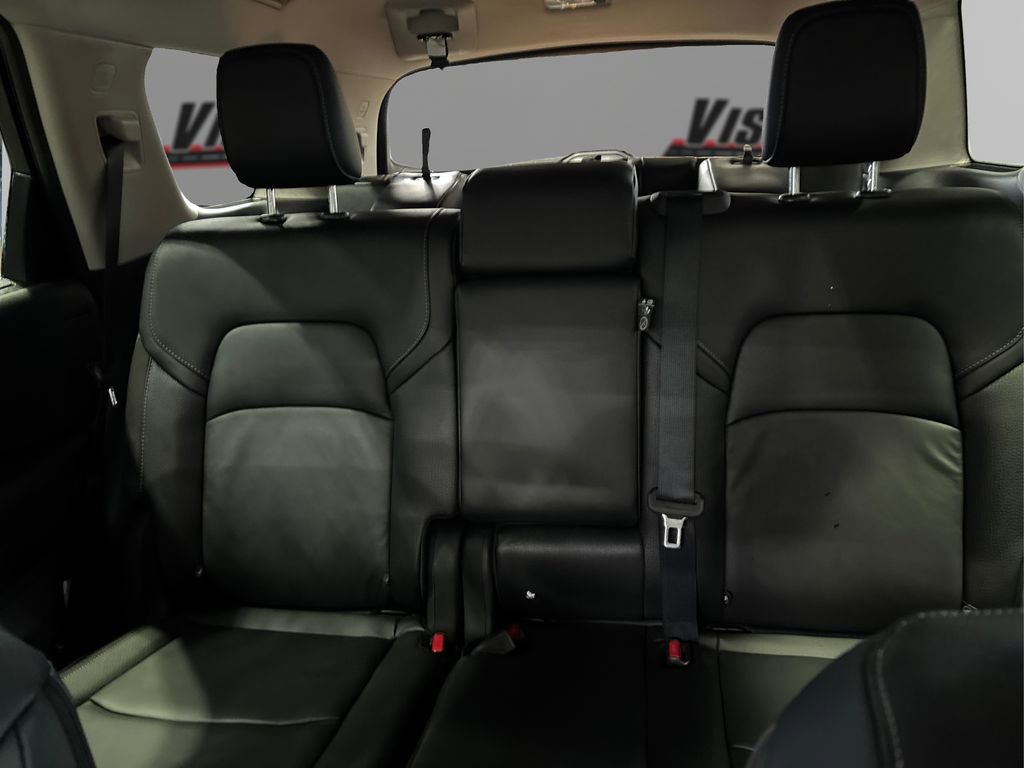 New 2025 Nissan Pathfinder SL image 21