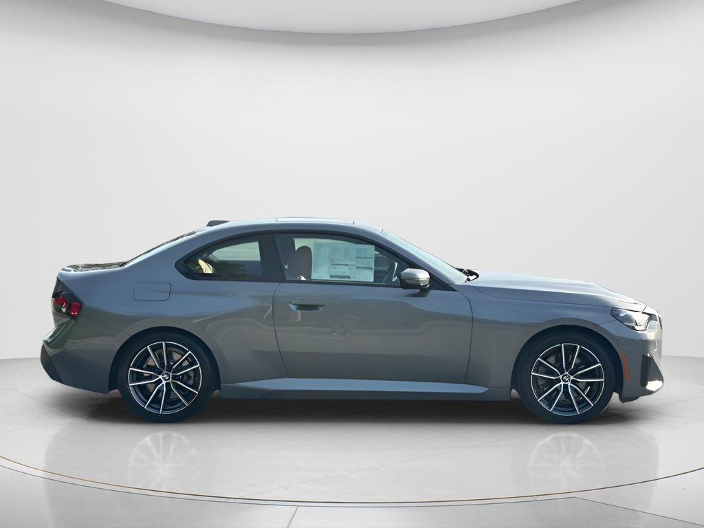 New 2026 BMW 230i Coupe w/ Convenience Package RWD image 4