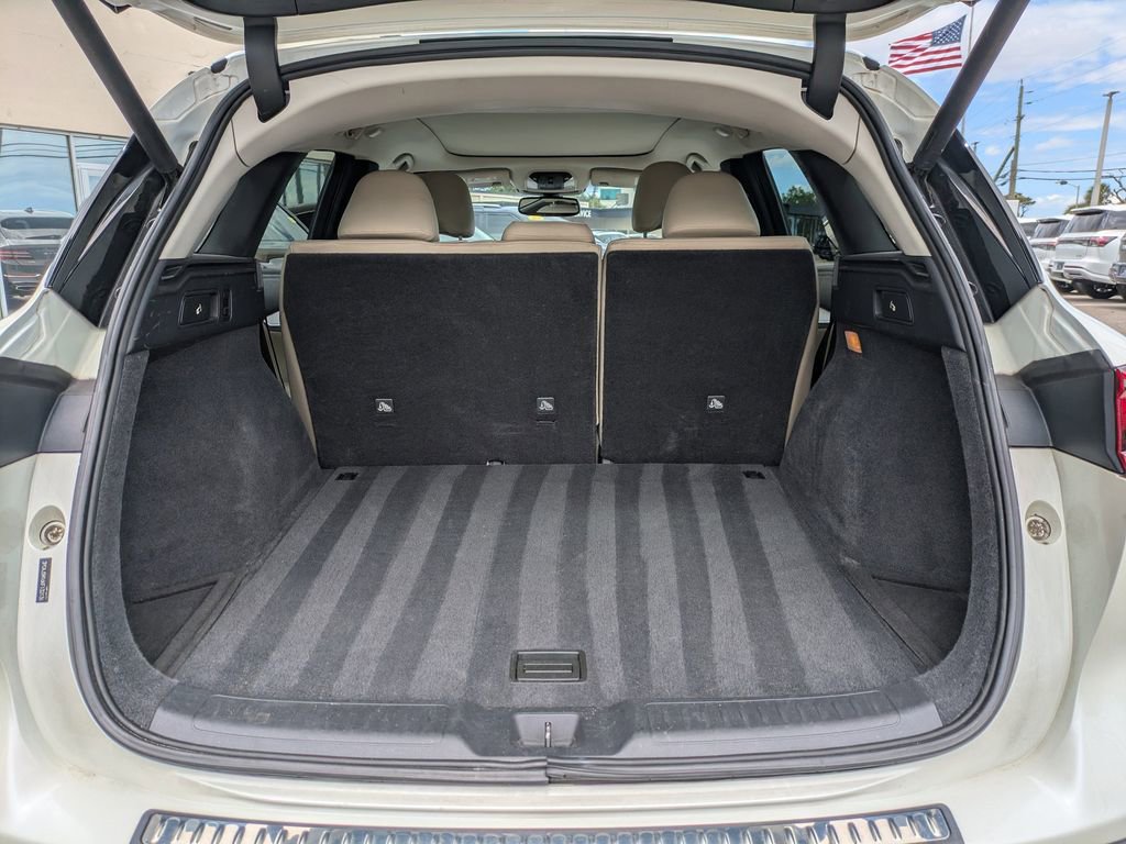 Used 2019 INFINITI QX50 Luxe w/ Protection Package FWD image 13