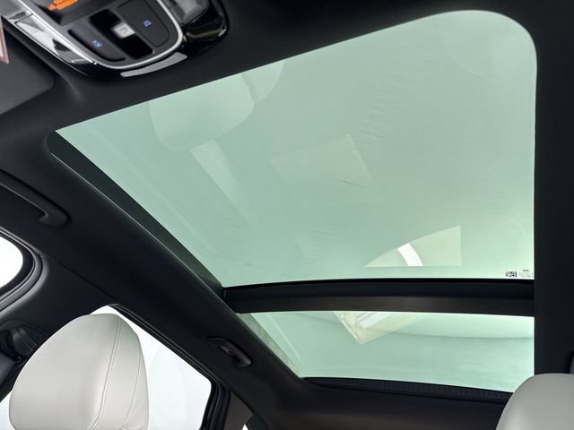 New 2026 Hyundai Tucson Limited image 32