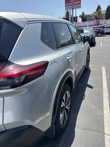 Certified 2023 Nissan Rogue SV FWD image 5
