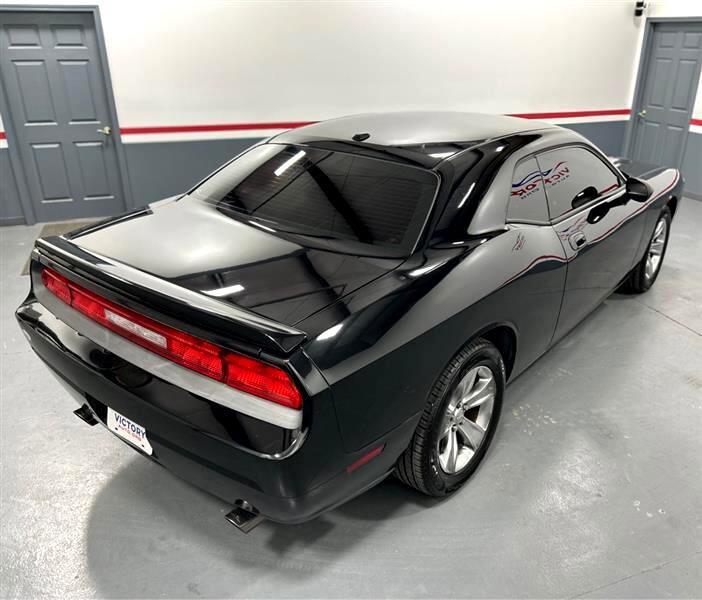 Used 2010 Dodge Challenger R/T image 8