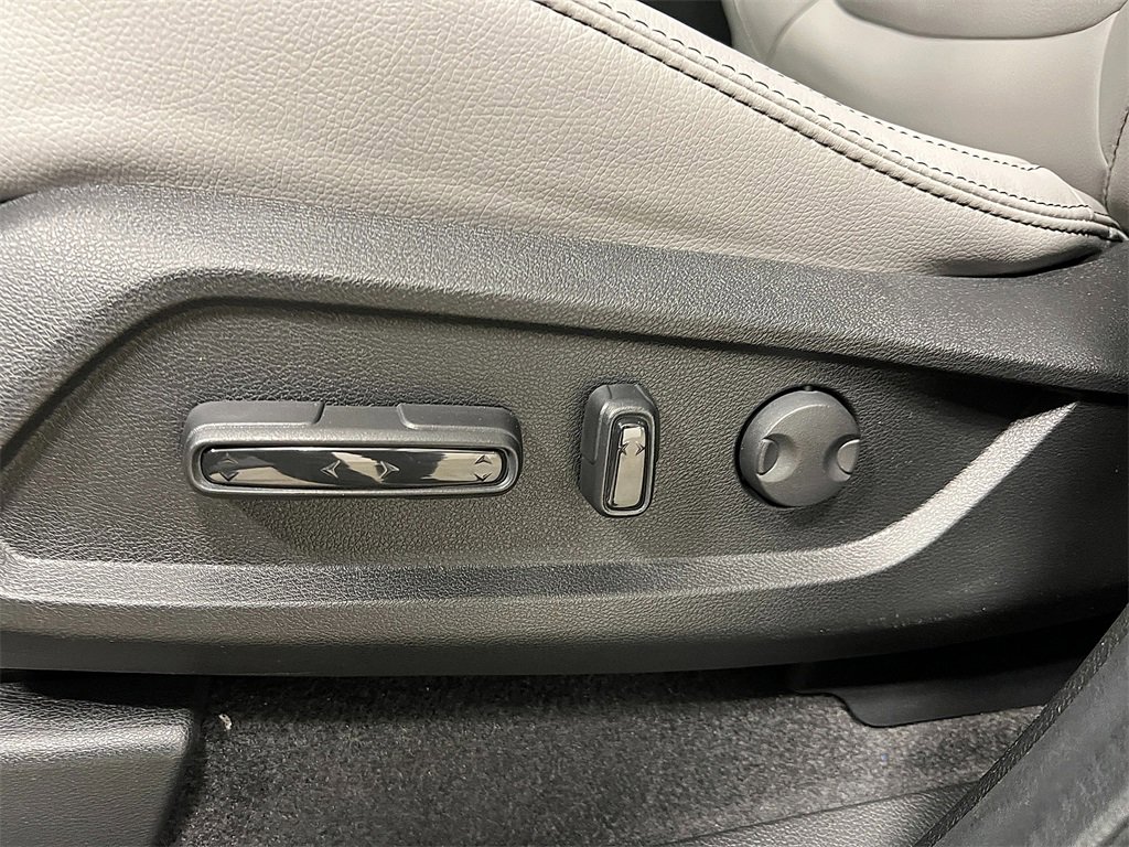 New 2025 Honda Pilot EX-L image 14