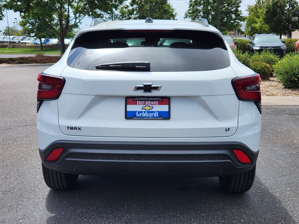 New 2026 Chevrolet Trax LT w/ Driver Confidence Package FWD image 4