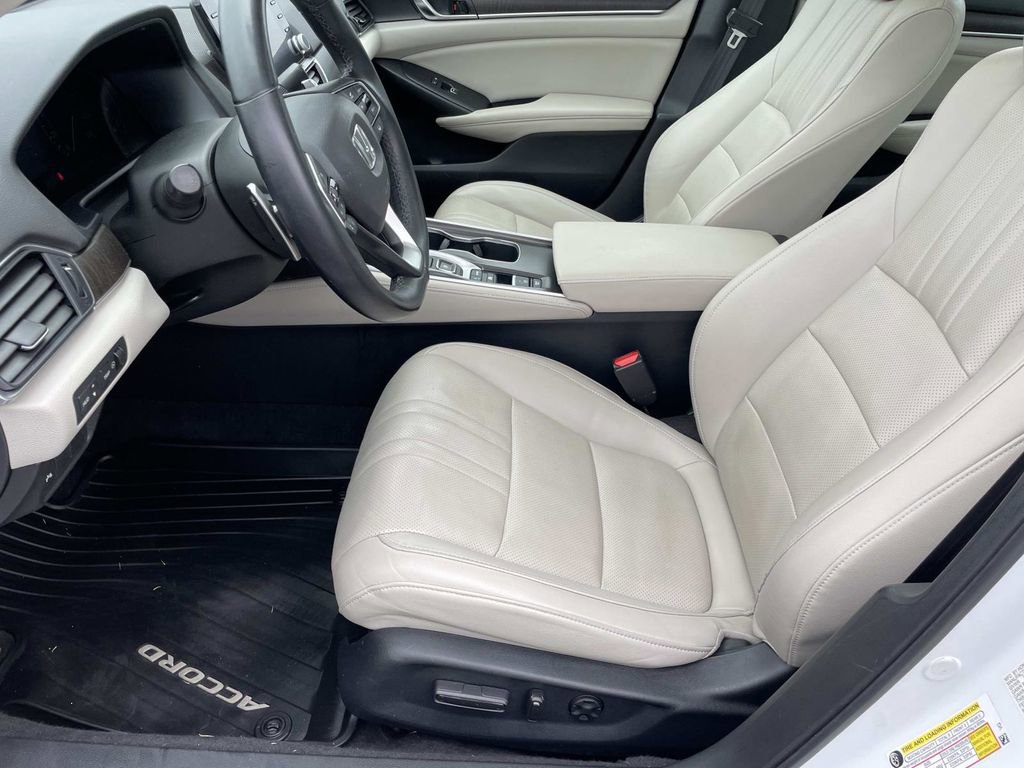 Used 2022 Honda Accord Touring image 15