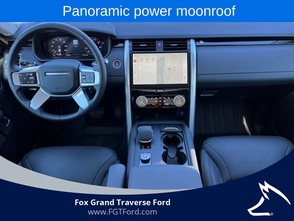 Used 2024 Land Rover Discovery S AWD/4WD image 2