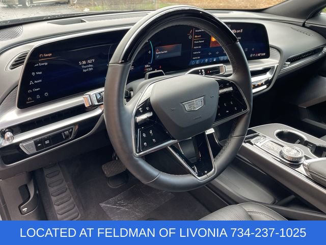 Used 2024 Cadillac Lyriq Sport image 10