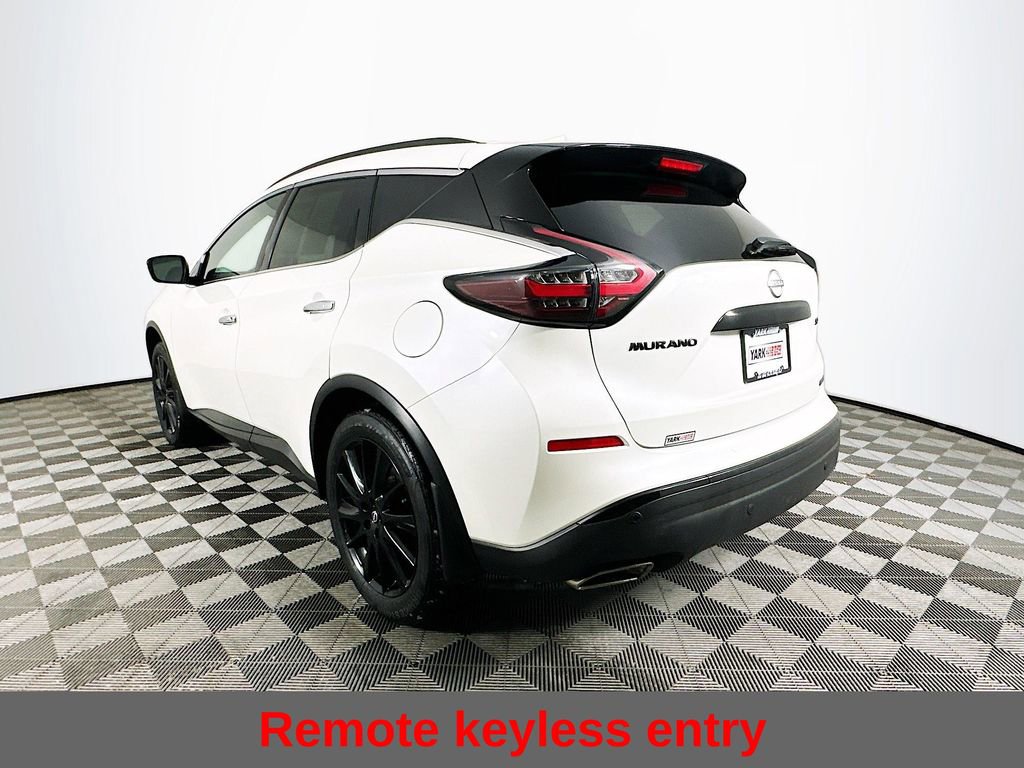 Certified 2024 Nissan Murano SV w/ SV Midnight Edition Package image 9
