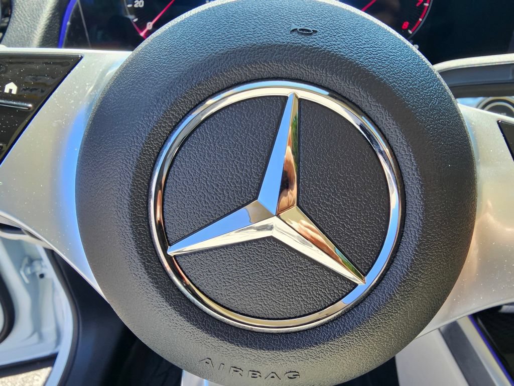 Used 2026 Mercedes-Benz GLB 250 image 22