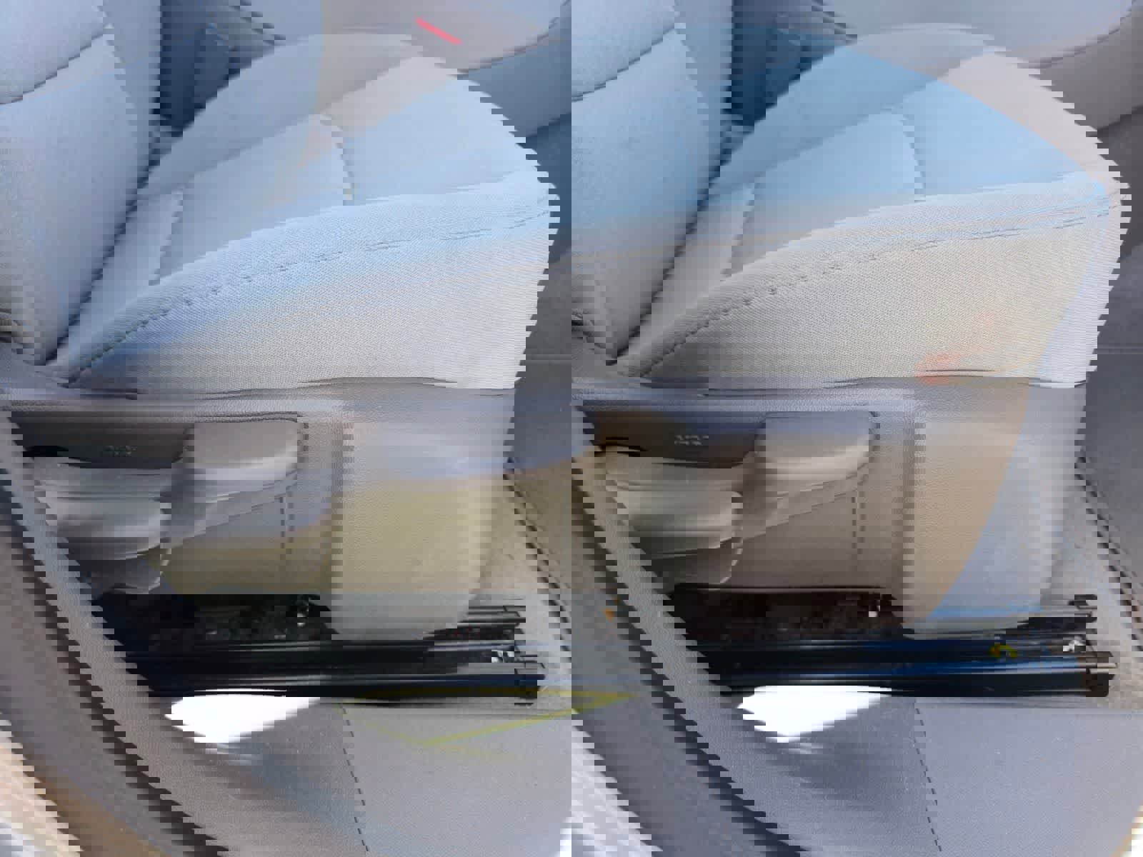 Used 2025 Chevrolet Malibu LT image 14