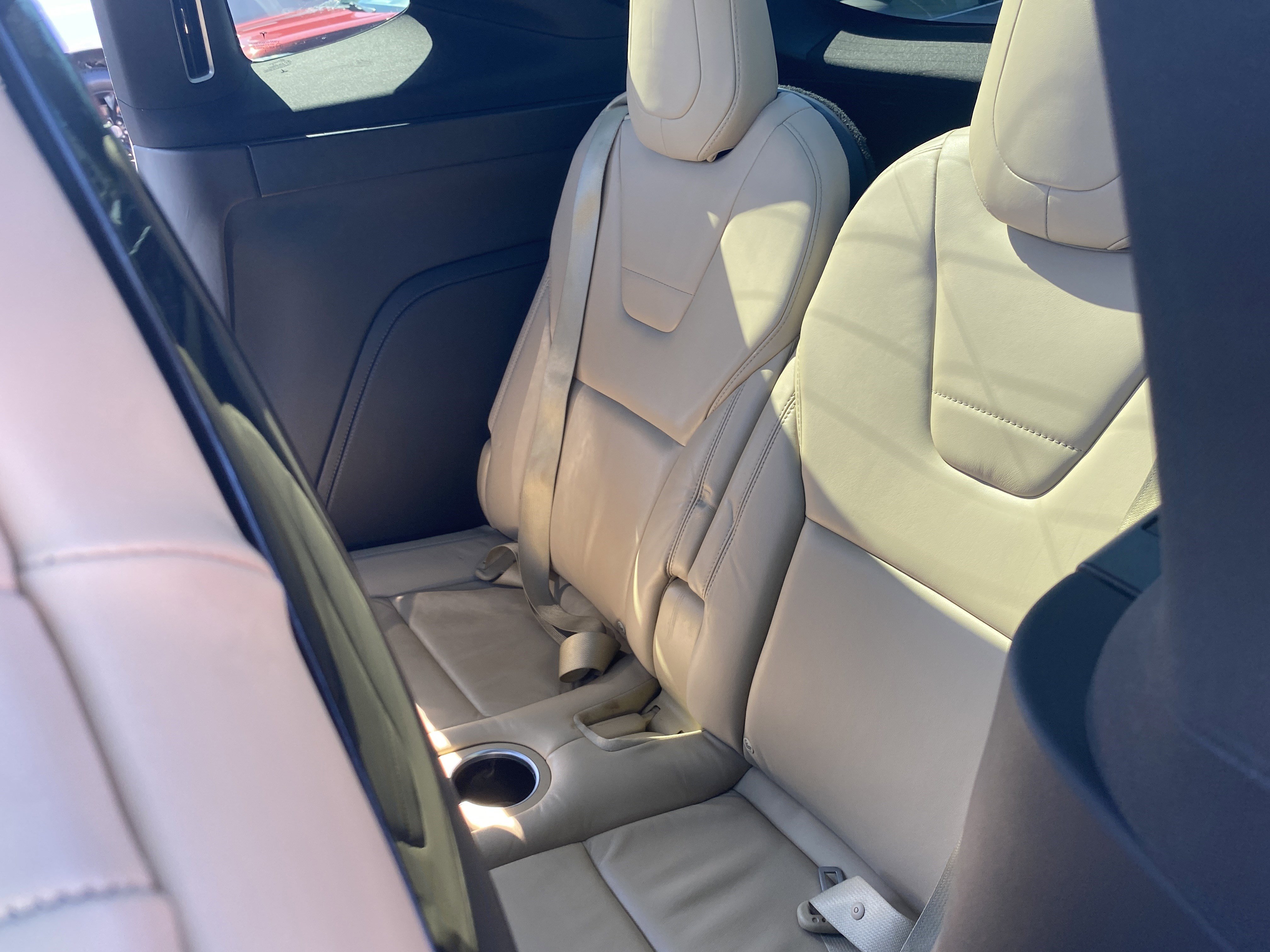 Used 2016 Tesla Model X 70D image 18