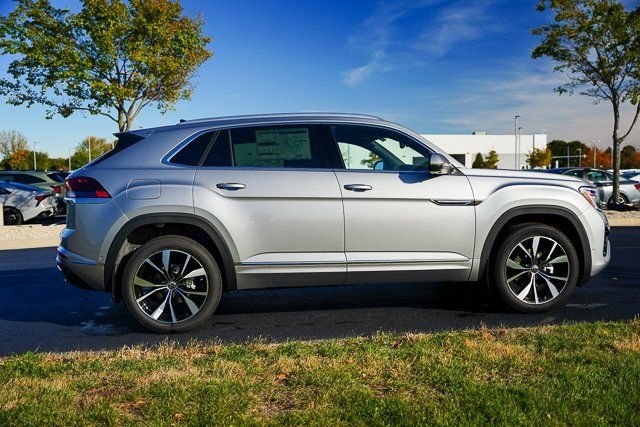 New 2026 Volkswagen Atlas Cross Sport SEL Premium R-Line image 42