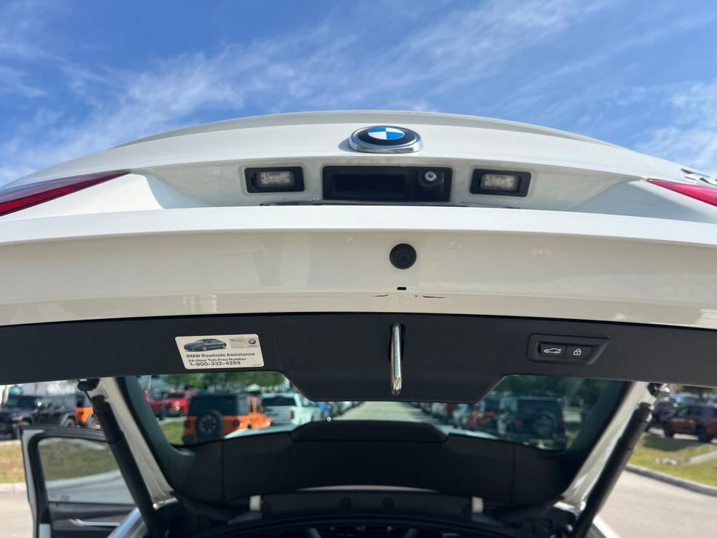 Used 2017 BMW X6 M AWD/4WD image 31