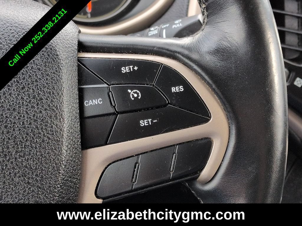 Used 2018 Jeep Cherokee Limited FWD image 25