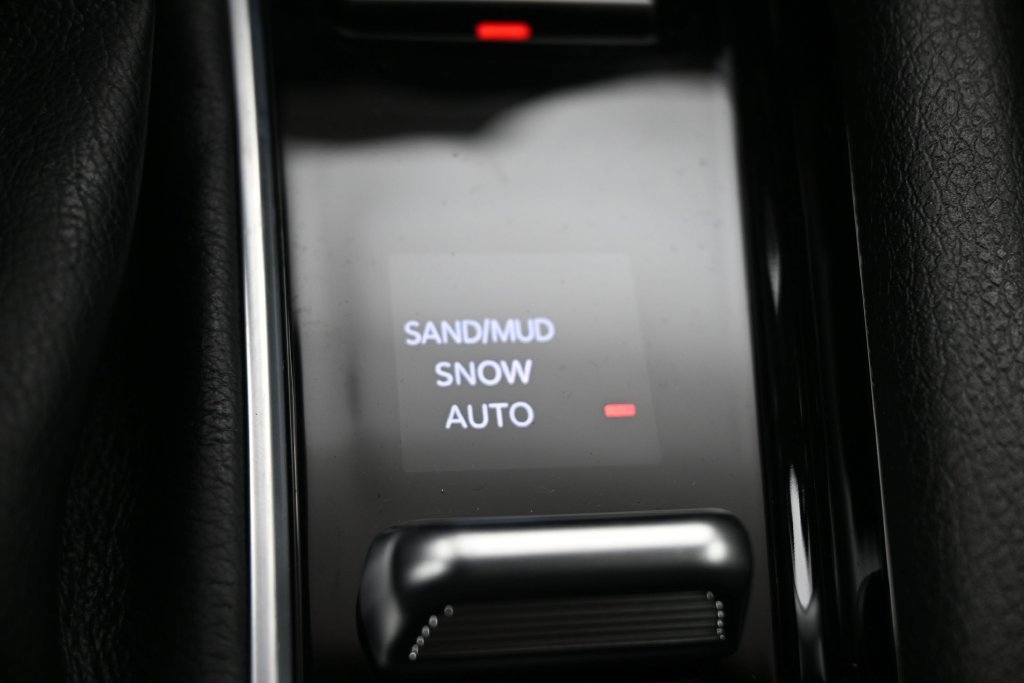 New 2026 Jeep Compass Latitude AWD/4WD image 11