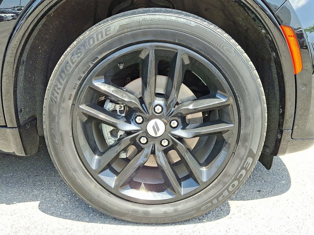 Certified 2025 Dodge Durango R/T AWD/4WD image 8