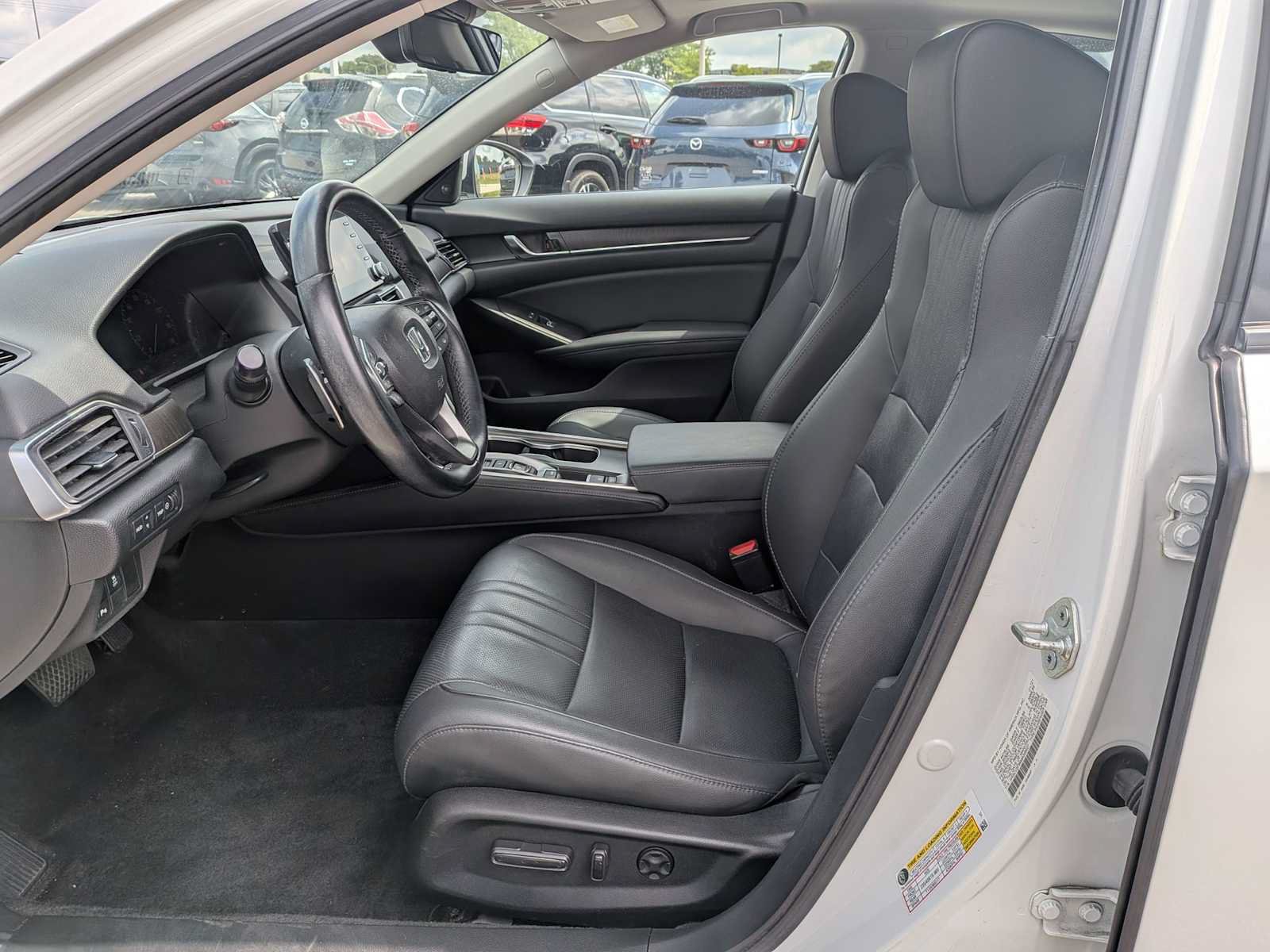Used 2021 Honda Accord Touring image 15