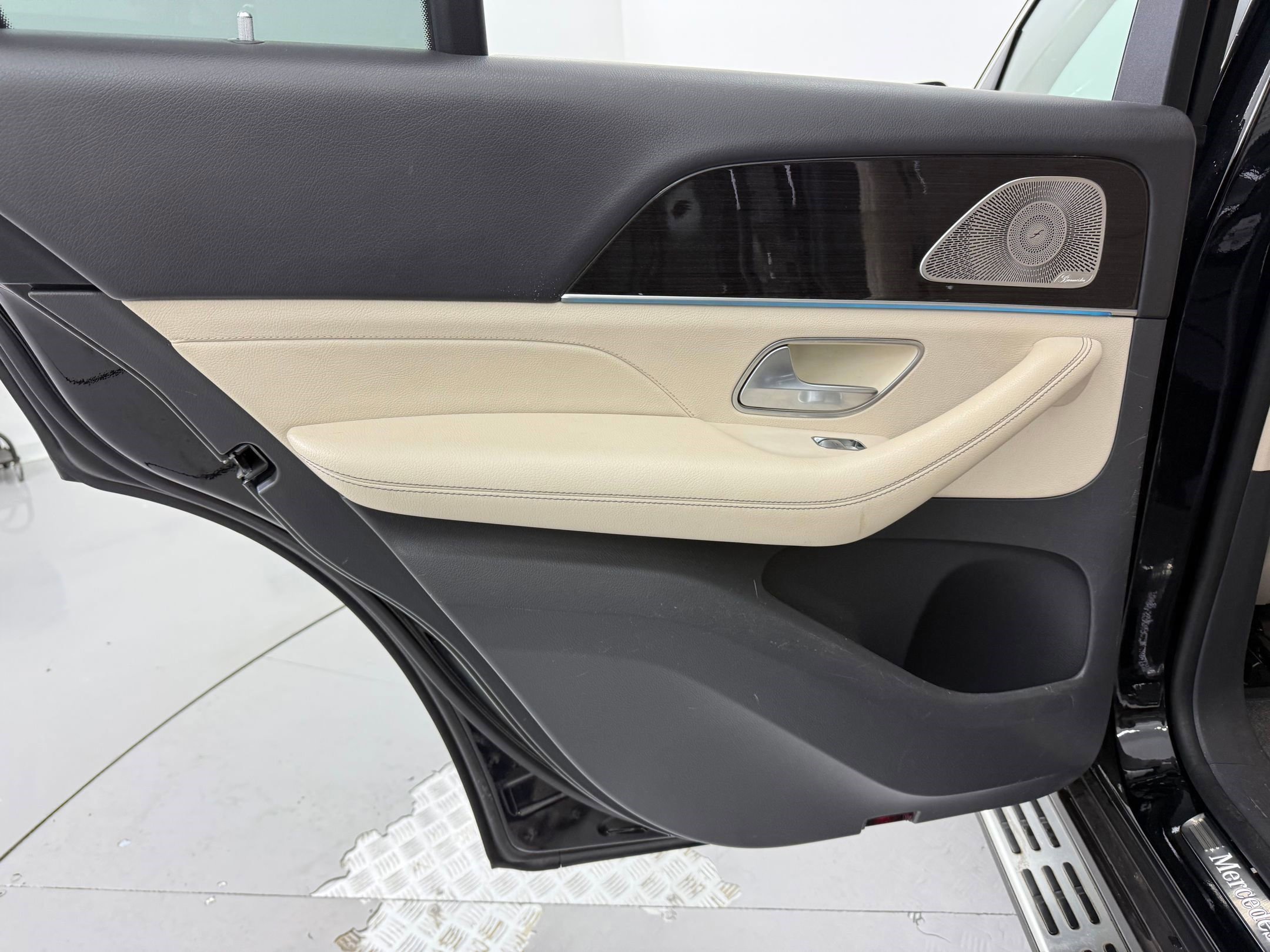 Used 2020 Mercedes-Benz GLE 350 image 27