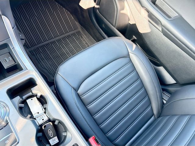 Certified 2024 Ford Edge SEL w/ Convenience Package image 24