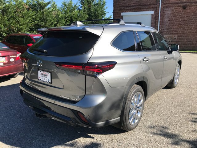New 2026 Toyota Highlander Limited AWD/4WD image 8
