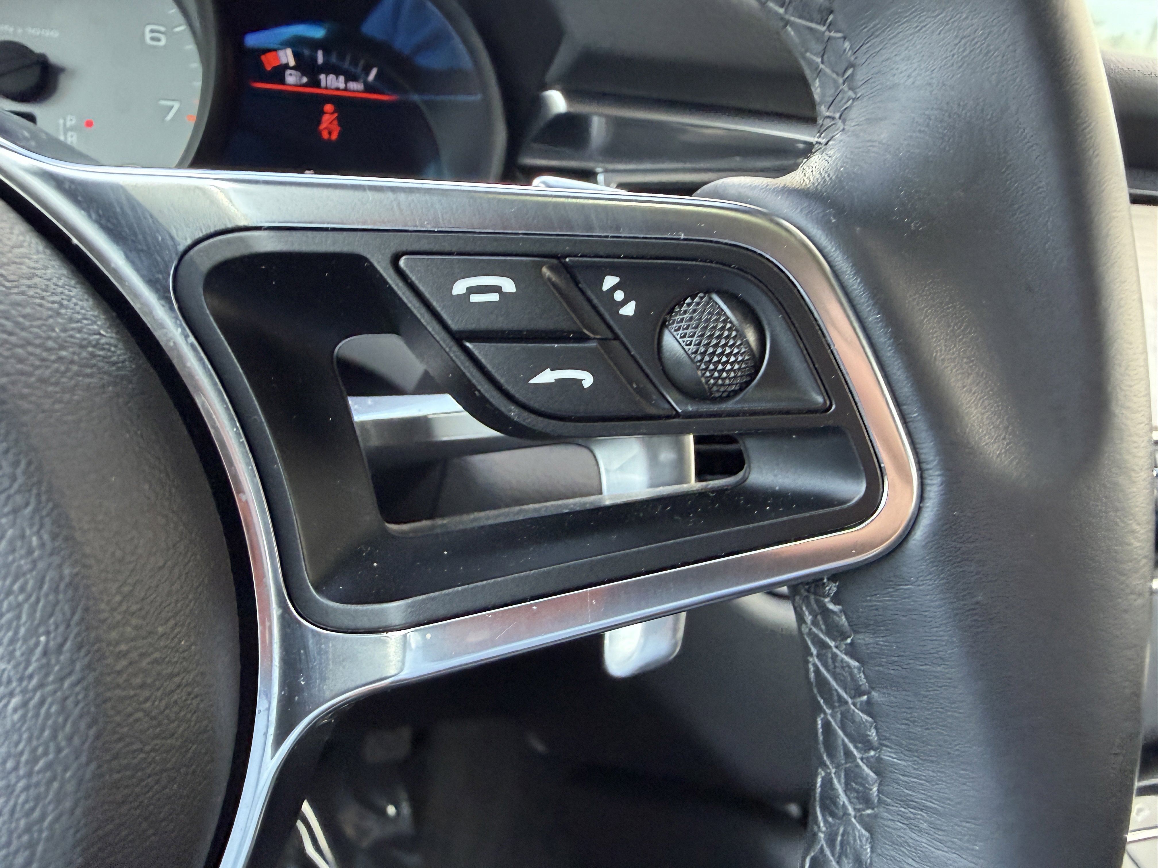 Certified 2015 Porsche Macan S image 33