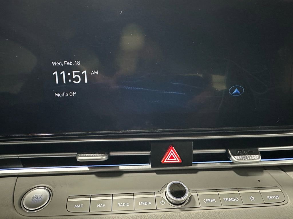 Used 2025 Hyundai Elantra SEL image 26