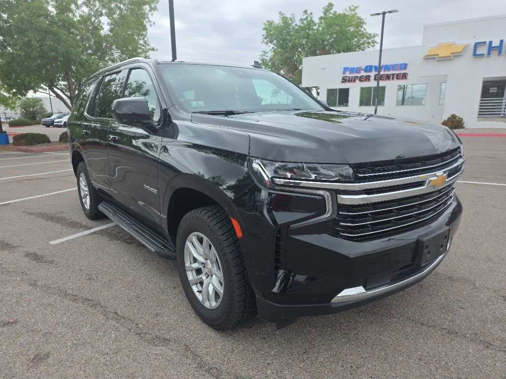 Used 2024 Chevrolet Tahoe LT AWD/4WD image 1