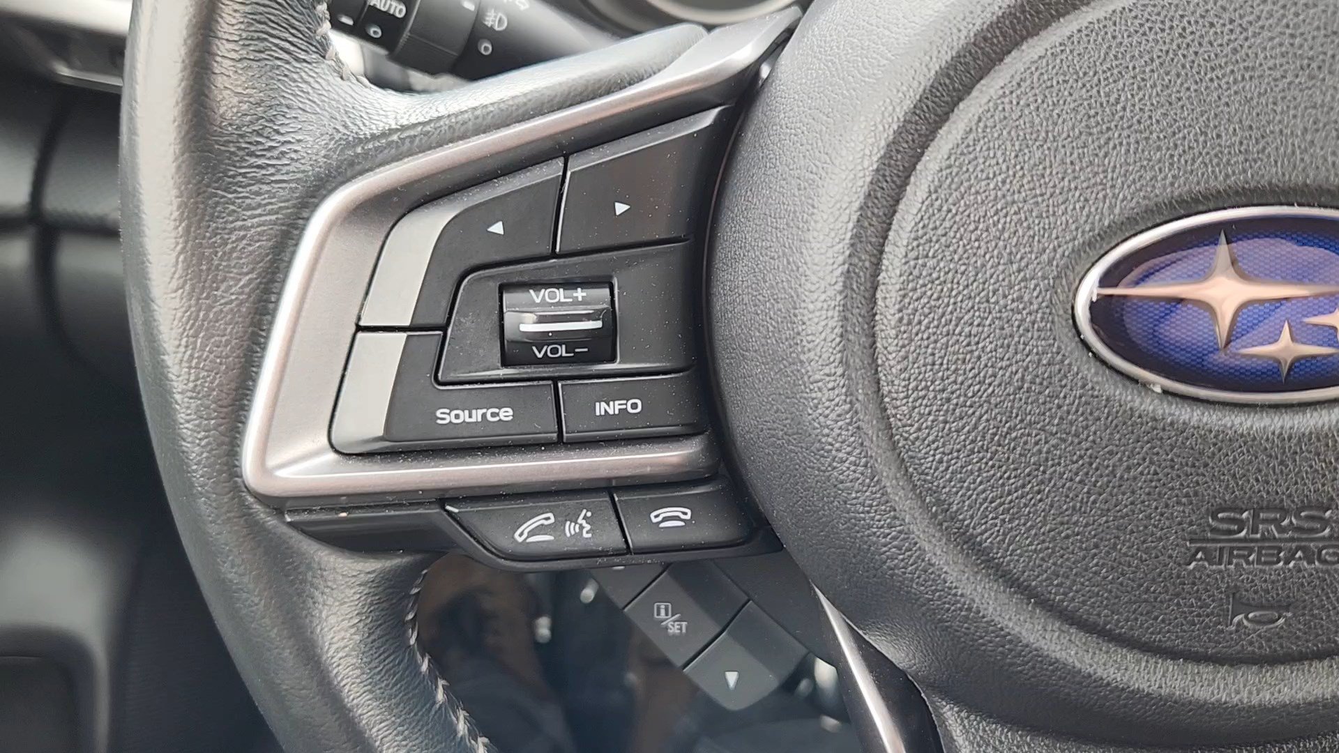 Used 2022 Subaru Forester Premium AWD/4WD image 13