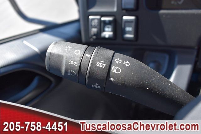 New 2025 Chevrolet Low Cab Forward image 16