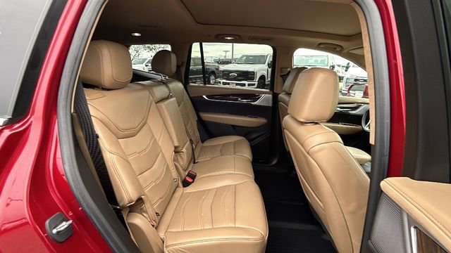 Used 2020 Cadillac XT6 Premium Luxury w/ Platinum Package image 13