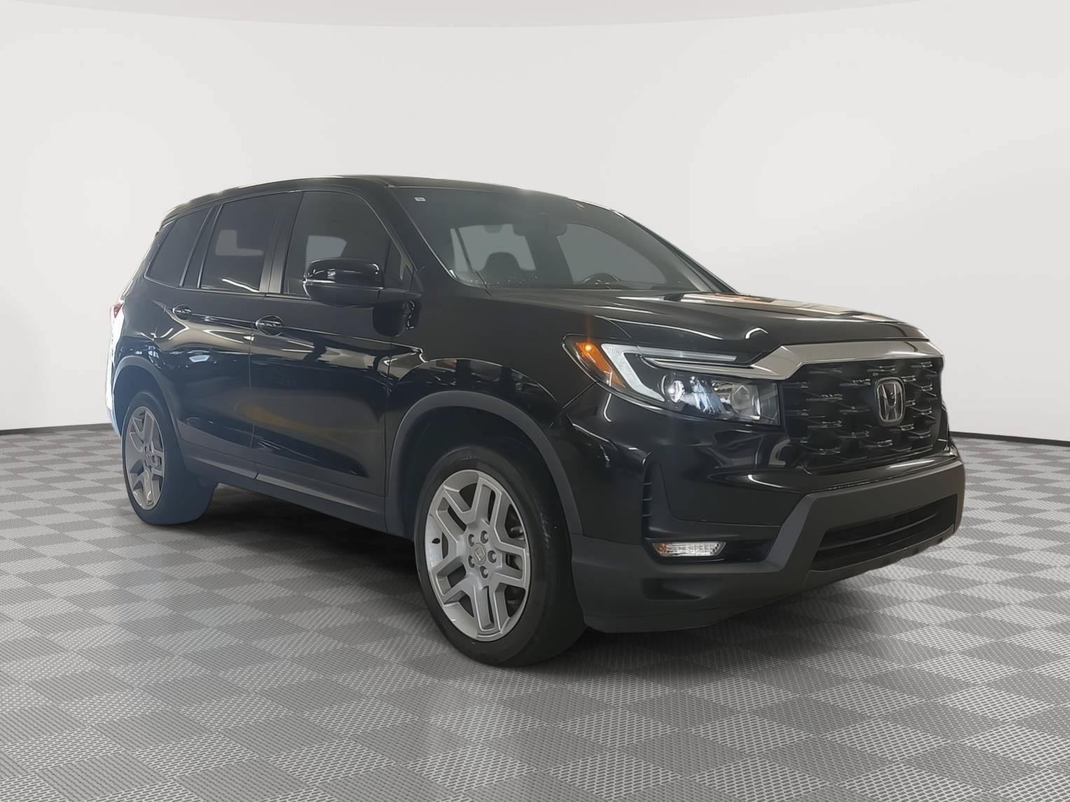 Certified 2024 Honda Passport EX-L image 4