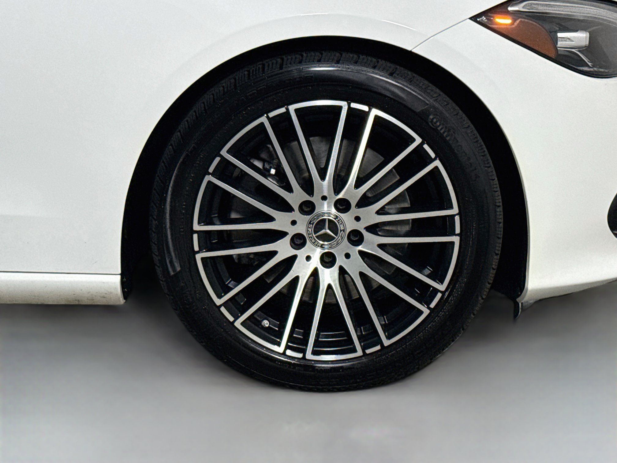 Used 2023 Mercedes-Benz C 300 4MATIC Sedan image 32
