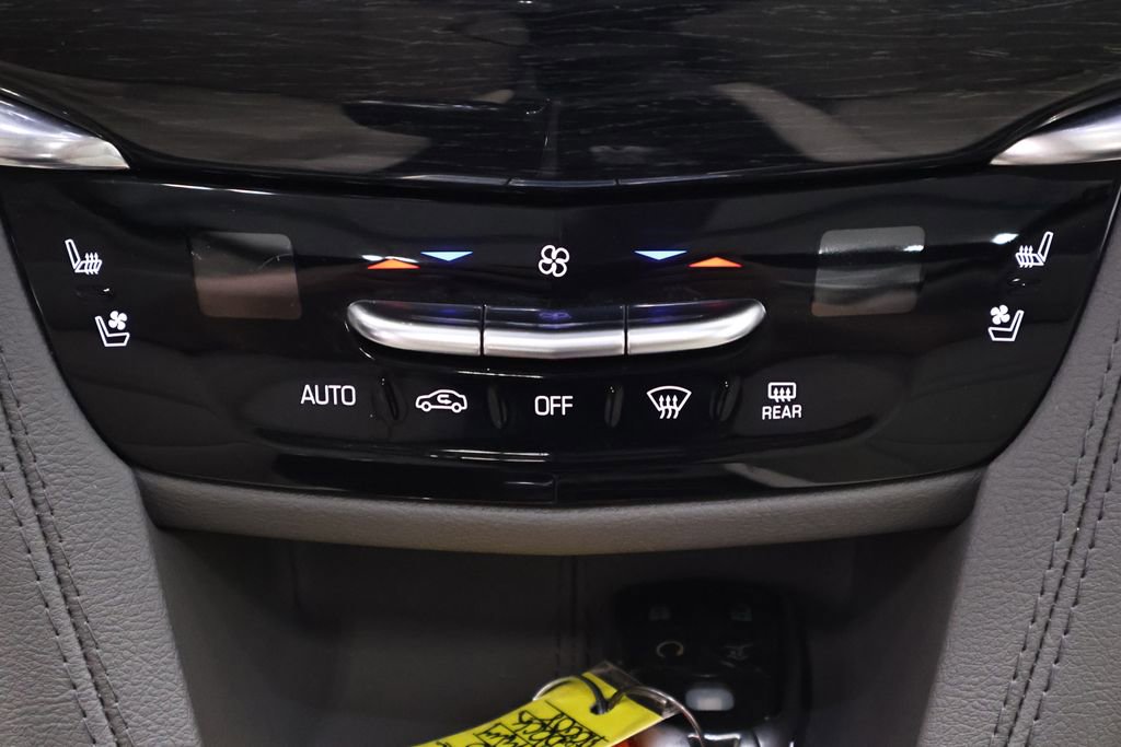 Used 2021 Cadillac XT6 Premium Luxury AWD/4WD image 40