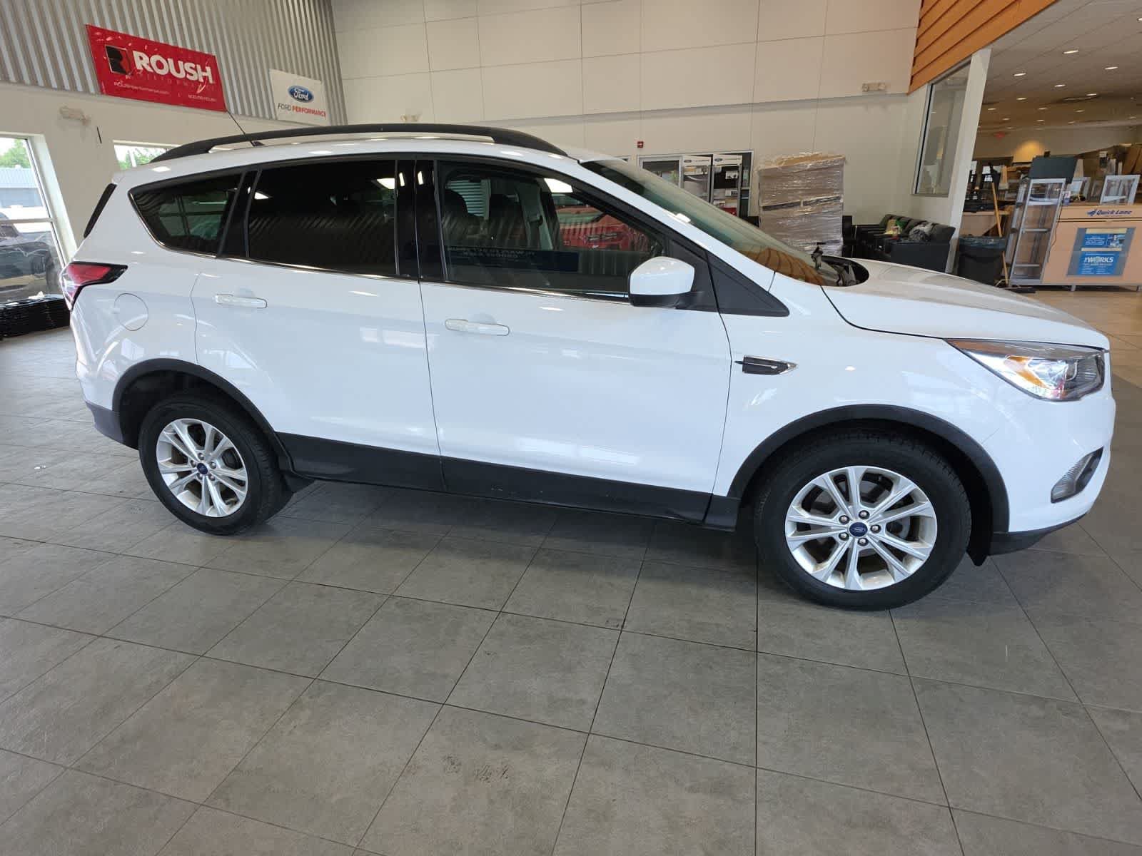 Used 2018 Ford Escape SEL FWD image 6