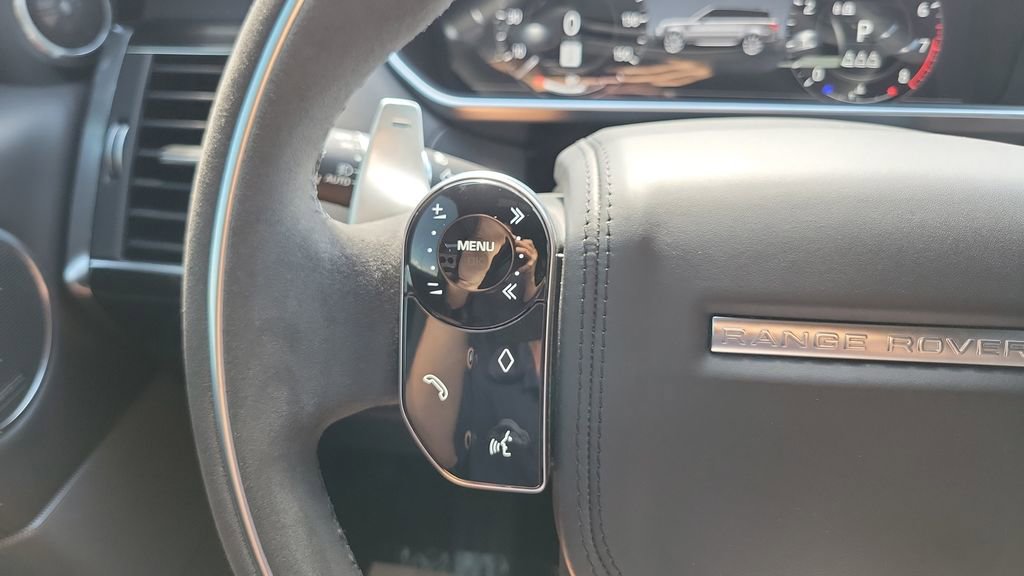 Used 2020 Land Rover Range Rover Sport HST image 33