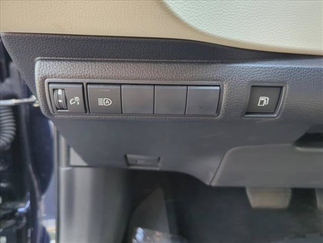 Certified 2024 Toyota Corolla LE FWD image 11