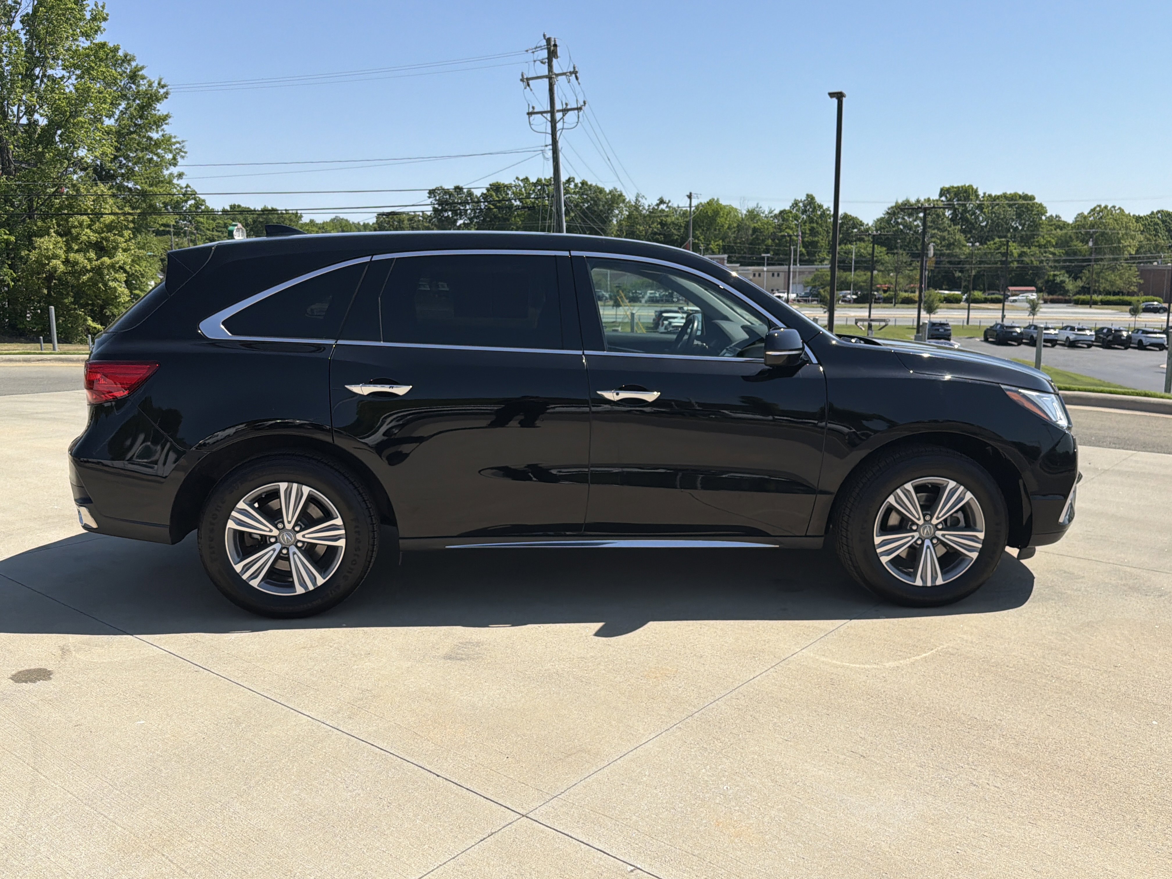 Used 2020 Acura MDX SH-AWD image 19