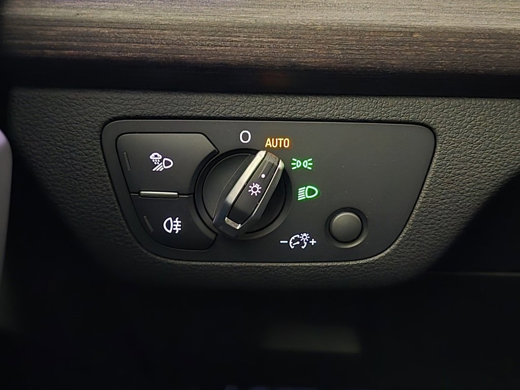 Certified 2025 Audi Q5 2.0T Premium Plus w/ Premium Plus Package image 30