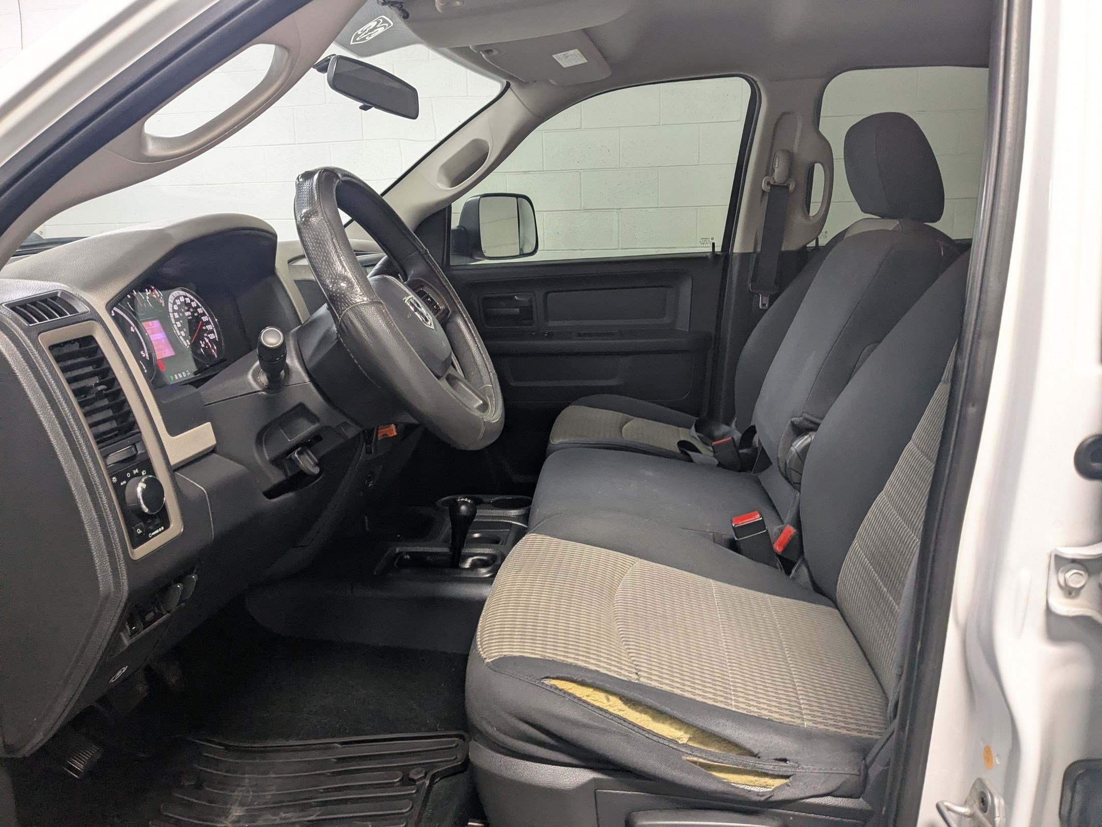 Used 2012 RAM 2500 ST w/ Chrome Appearance Group AWD/4WD image 21