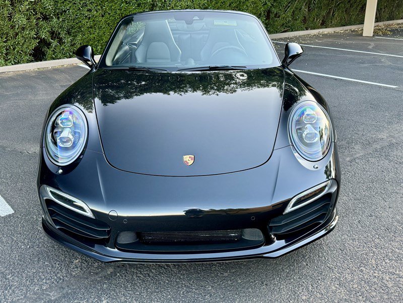 Used 2015 Porsche 911 Turbo S w/ High-end Infotainment Package AWD/4WD image 30