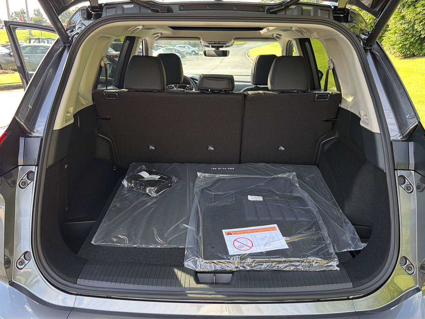 New 2026 Nissan Rogue Dark Armor FWD image 32