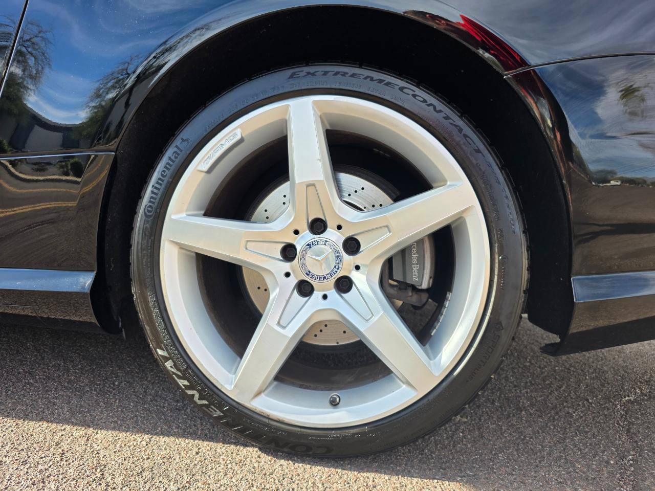 Used 2013 Mercedes-Benz SL 550 w/ Premium Pkg image 29