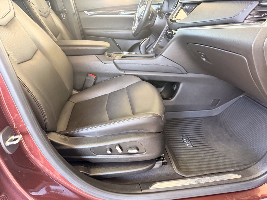 Used 2023 Cadillac XT5 Premium Luxury AWD/4WD image 41